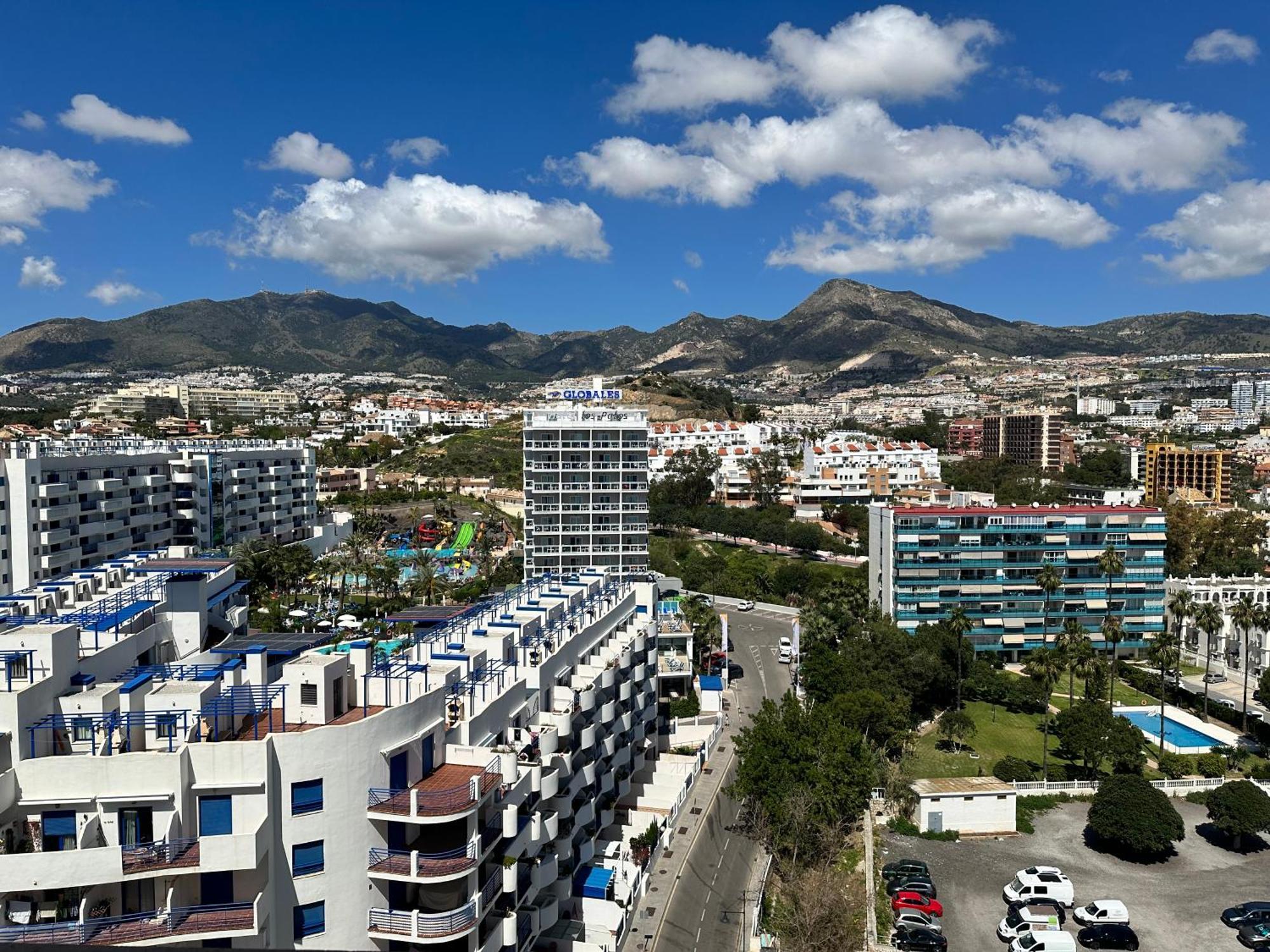 Aloha Playa Sol Y Mar Apartment Беналмадена Екстериор снимка